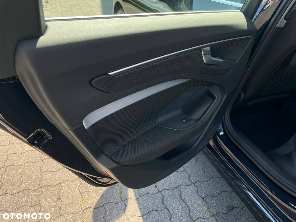 Audi A6 Avant - 12