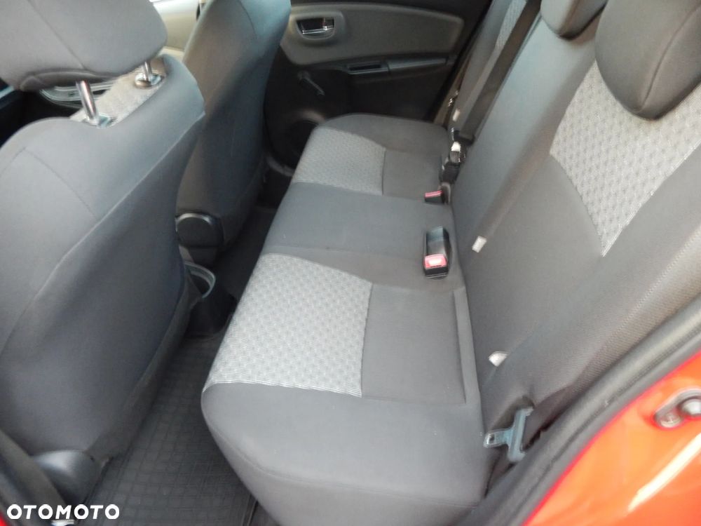 Toyota Yaris 1.33 Sol - 7