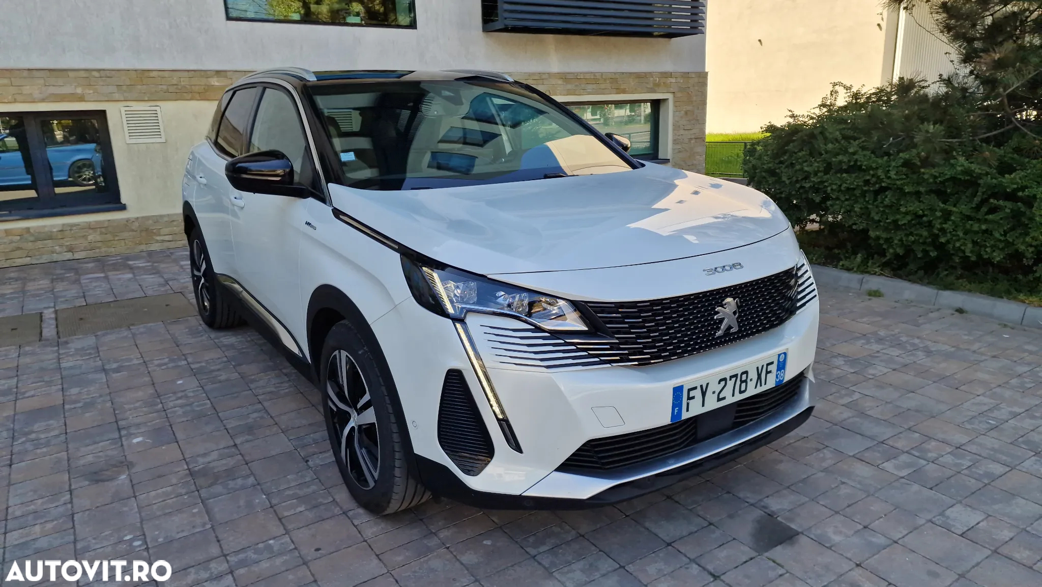 Peugeot 3008 PHEV EAT8 GT Pack - 32