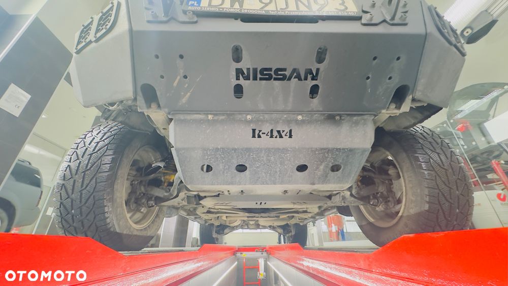Nissan Pathfinder - 14