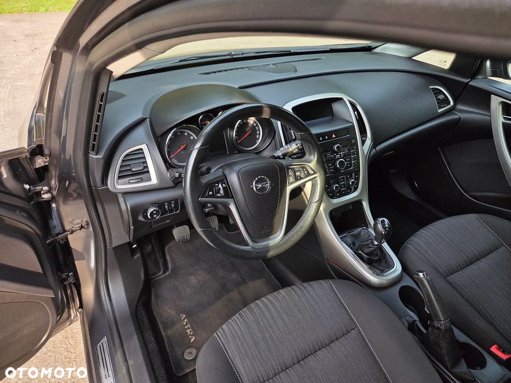 Opel Astra 1.6 Exklusiv - 15