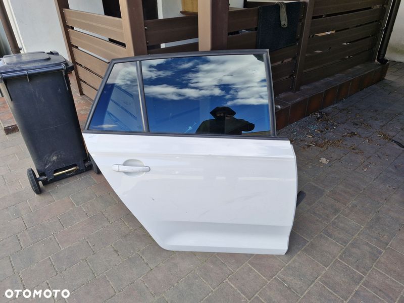 SKODA RAPID DRZWI PRAWY TYŁ PRAWE TYLNE - 1