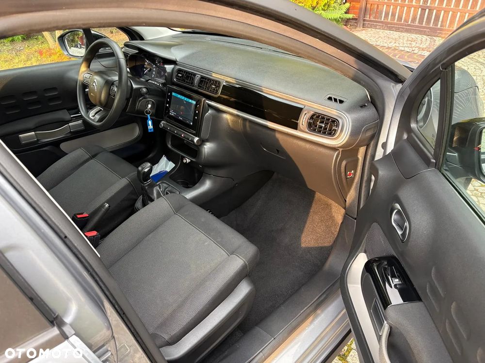 Citroën C3 1.2 PureTech Shine - 17