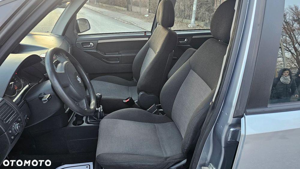 Opel Meriva 1.6 16V (Essentia) - 7