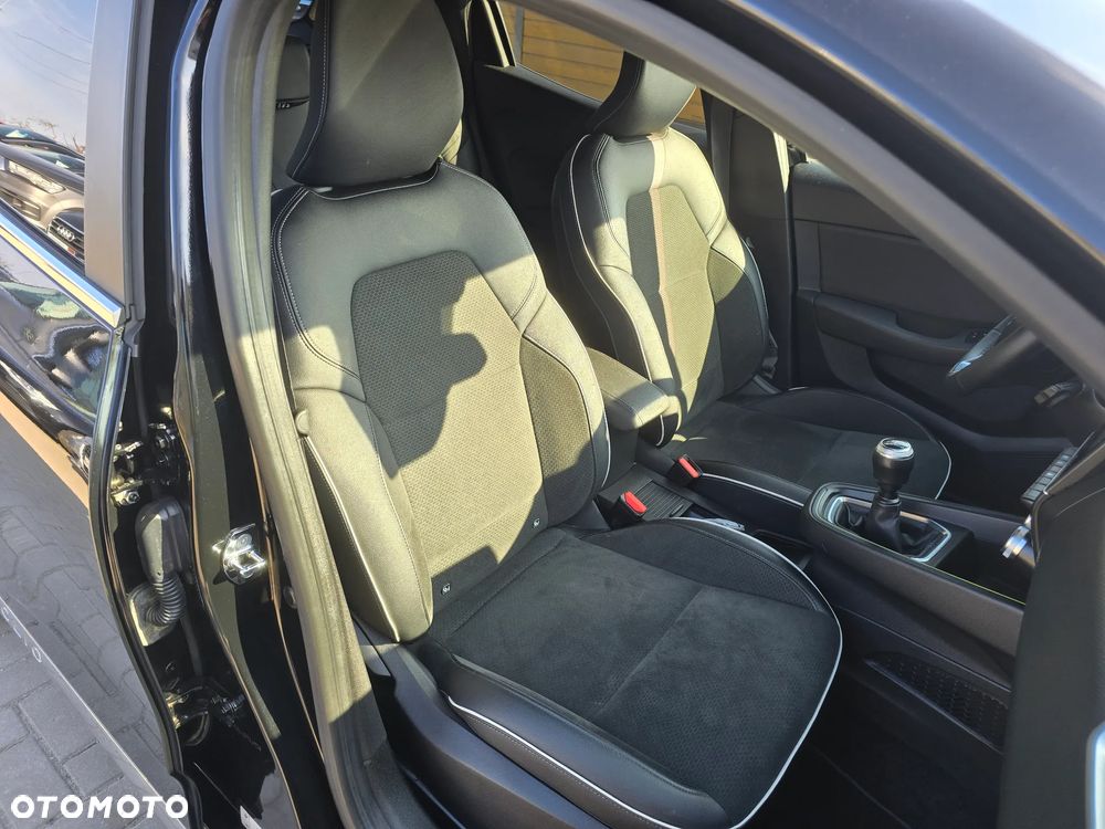 Renault Clio - 15