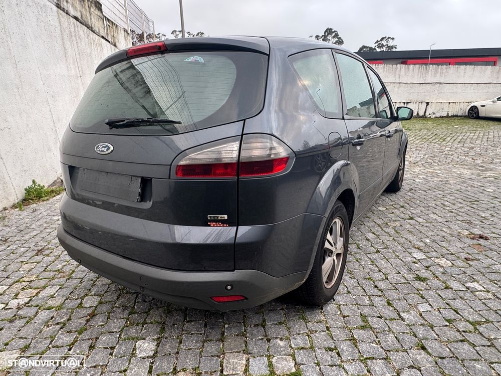 Ford S-Max 1.8 TDCi Titanium 7L - 4