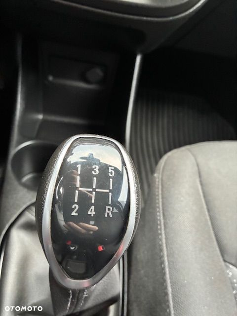 Opel Karl 1.0 Essentia - 23