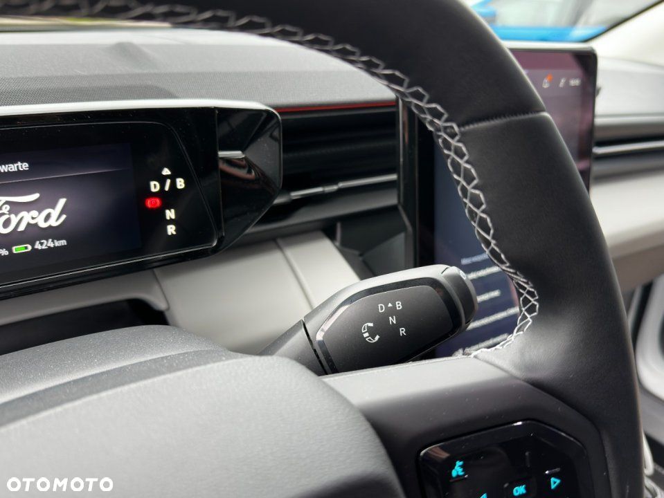 Ford Explorer - 16