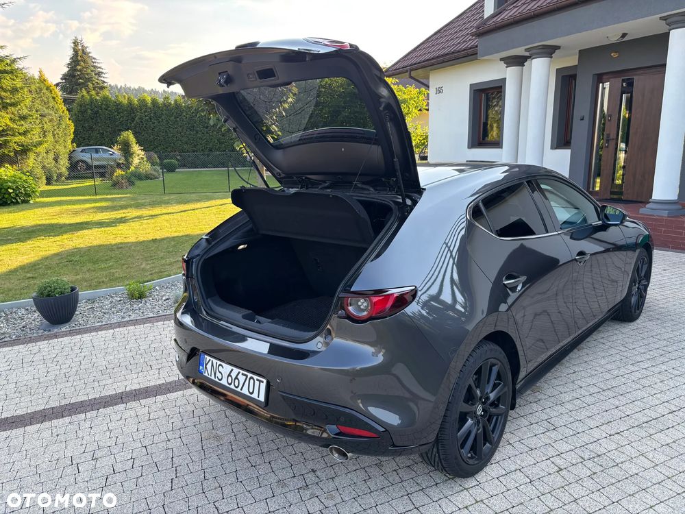 Mazda 3 2.0 mHEV Hikari - 12
