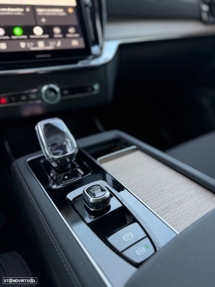 Volvo XC 90 2.0 T8 PHEV Plus Dark AWD - 57