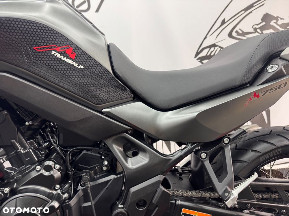 Honda XL - 15