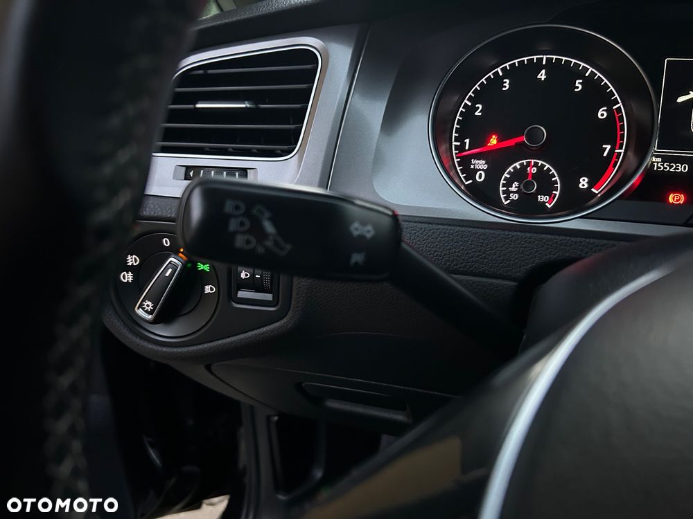 Volkswagen Golf 1.2 TSI BlueMotion Technology Lounge - 18