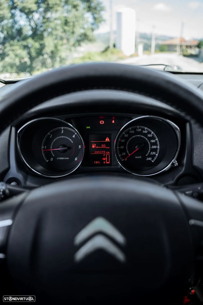 Citroën C4 Aircross 1.6 HDi S/S Séduction - 29