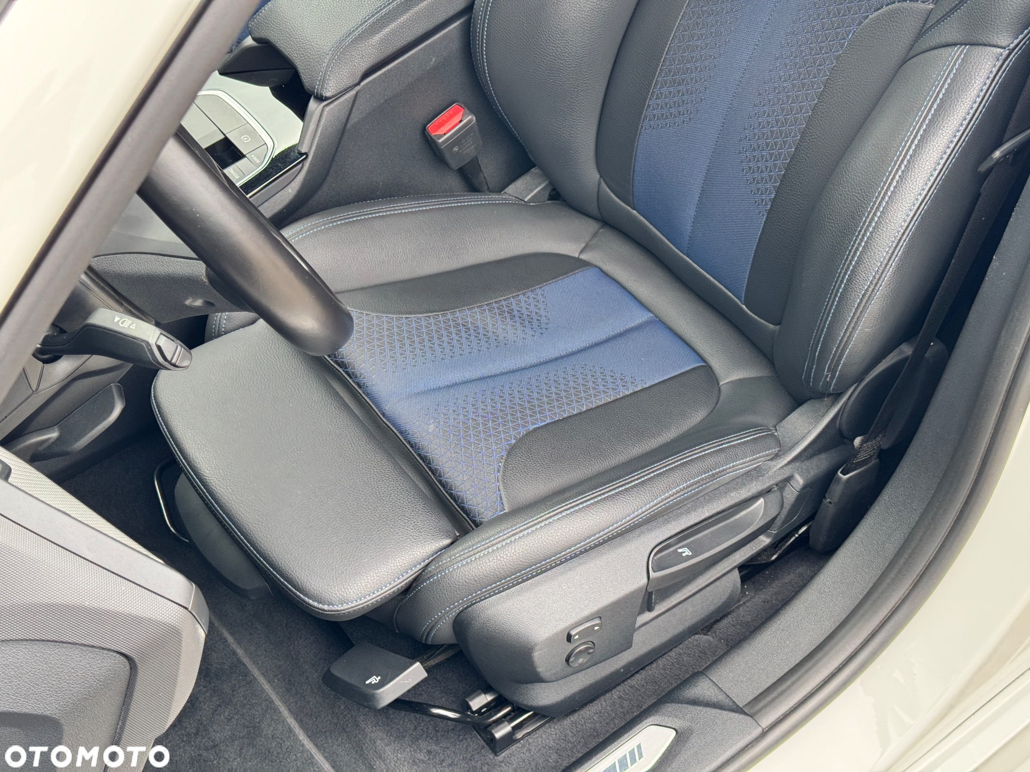 BMW Seria 1 118i M Sport - 11