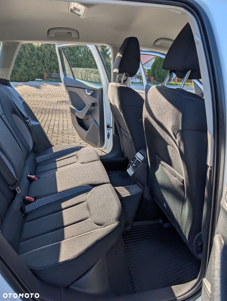 Skoda Kamiq 1.0 TSI Selection DSG - 35