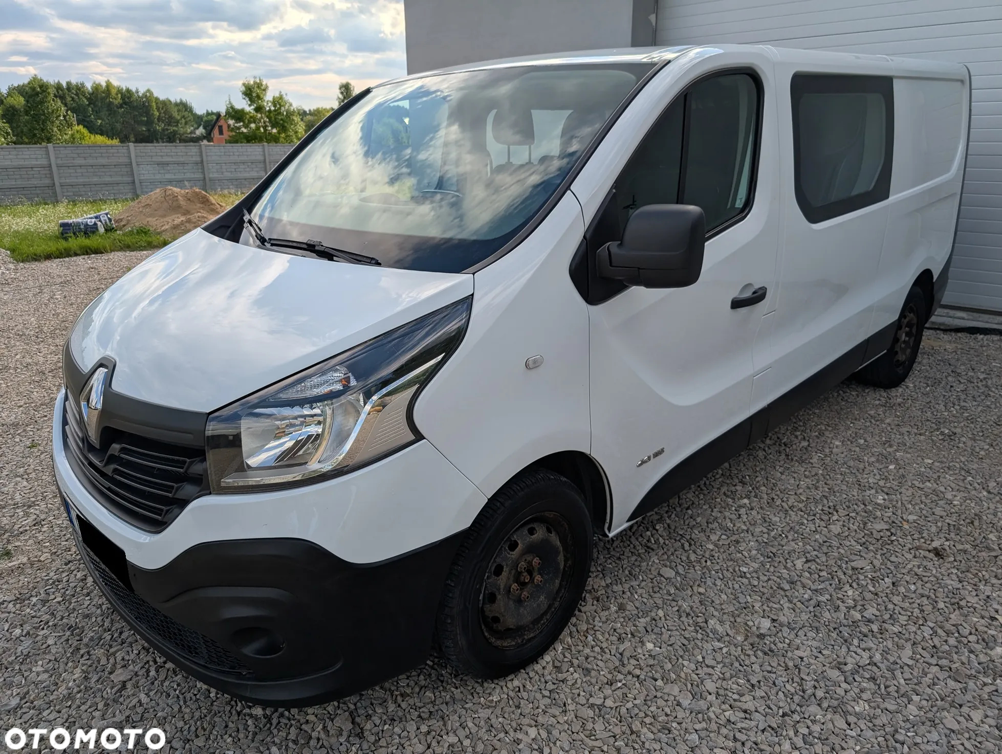 Renault Trafic - 2