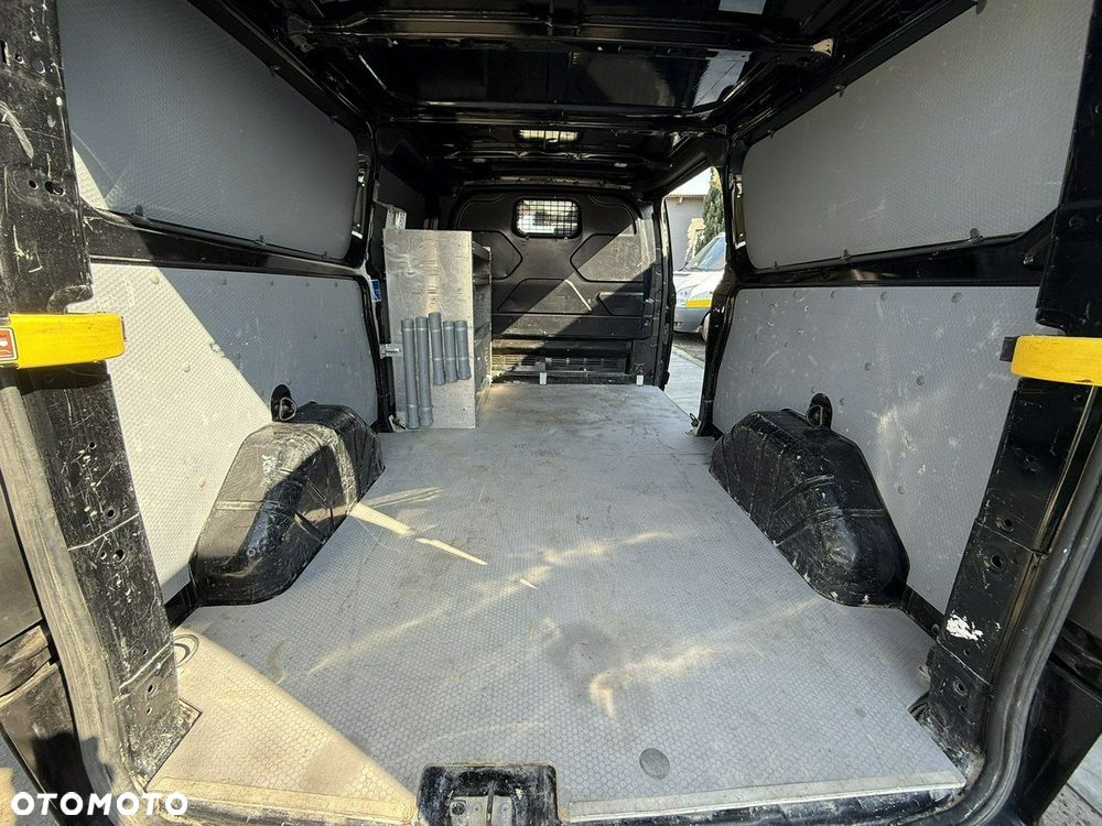 Ford Transit Custom - 5