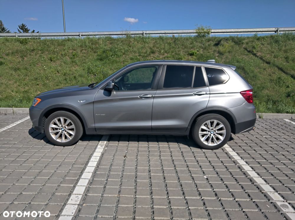 BMW X3 28i xDrive - 12