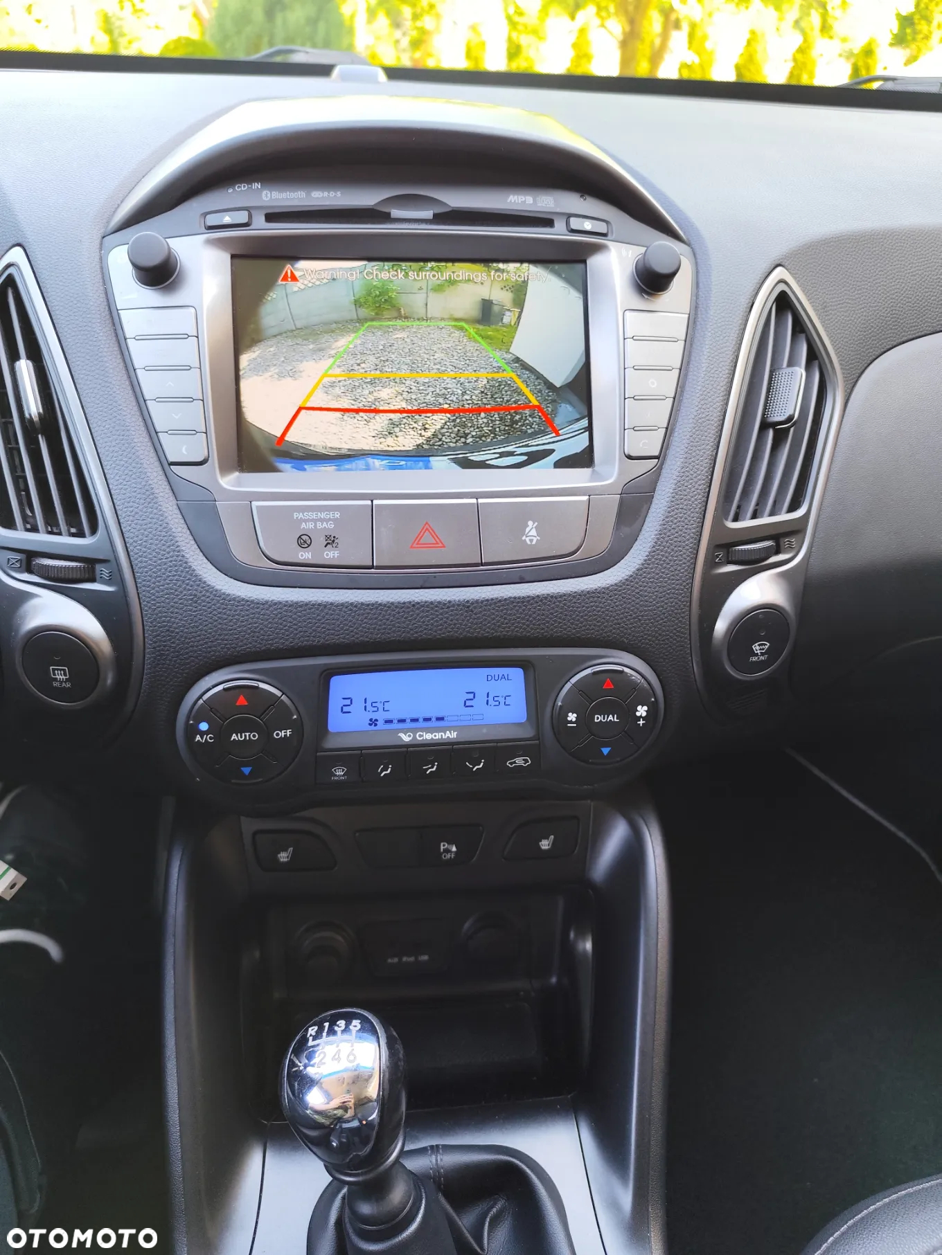 Hyundai ix35 2.0 CRDi Premium 2WD - 24