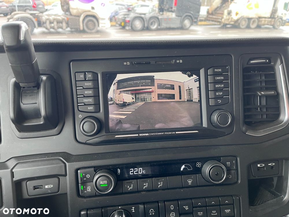 Scania Scania 6x2/4 oś skrętna i podnoszona 24, 23 euro palety 9,4 długości ASO DO KOŃCA DŁUGI IZOTERMA - 20