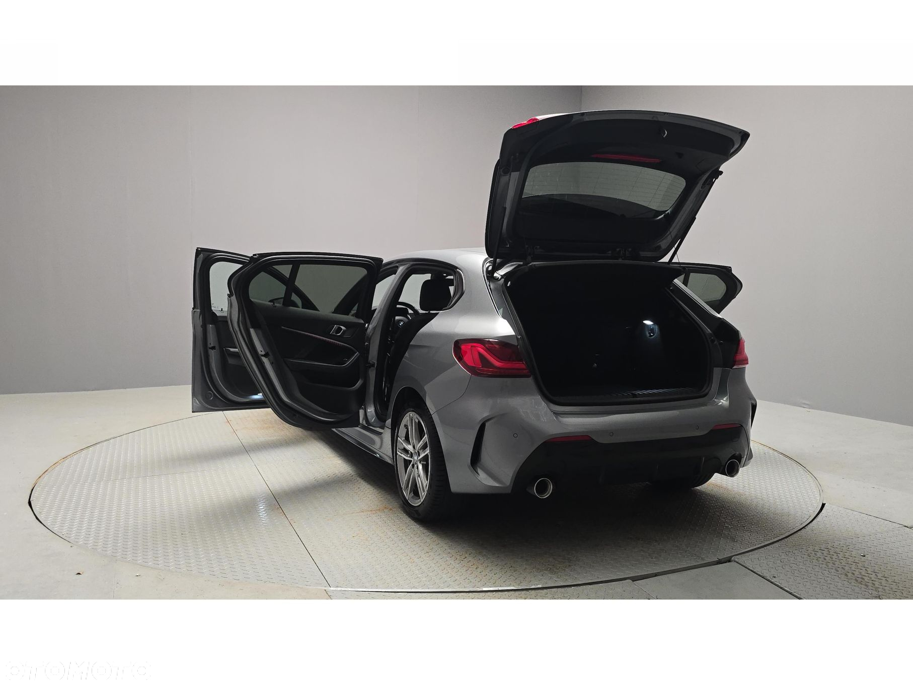 BMW Seria 1 - 9