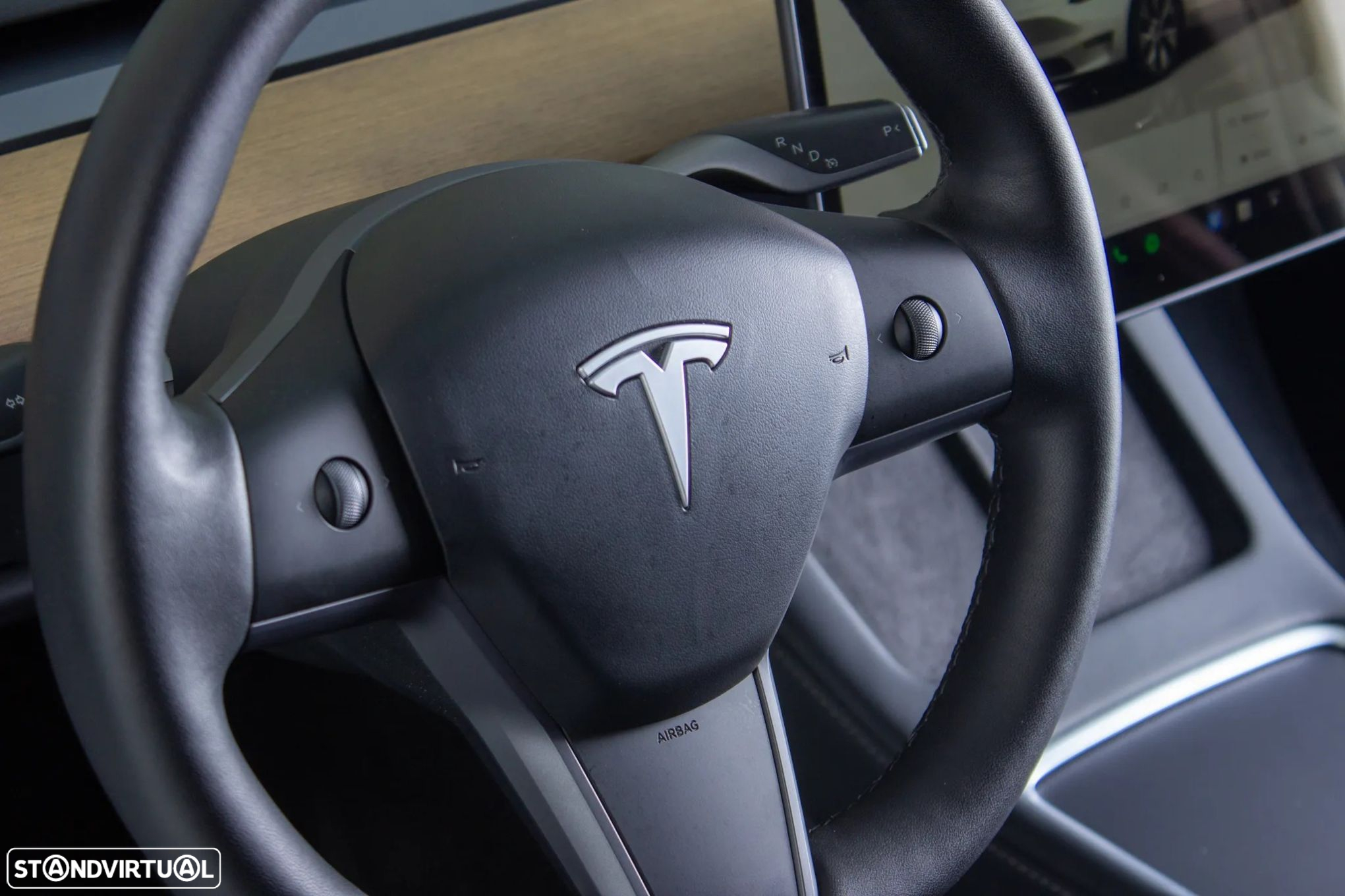 Tesla Model Y Long Range Dual Motor AWD - 21