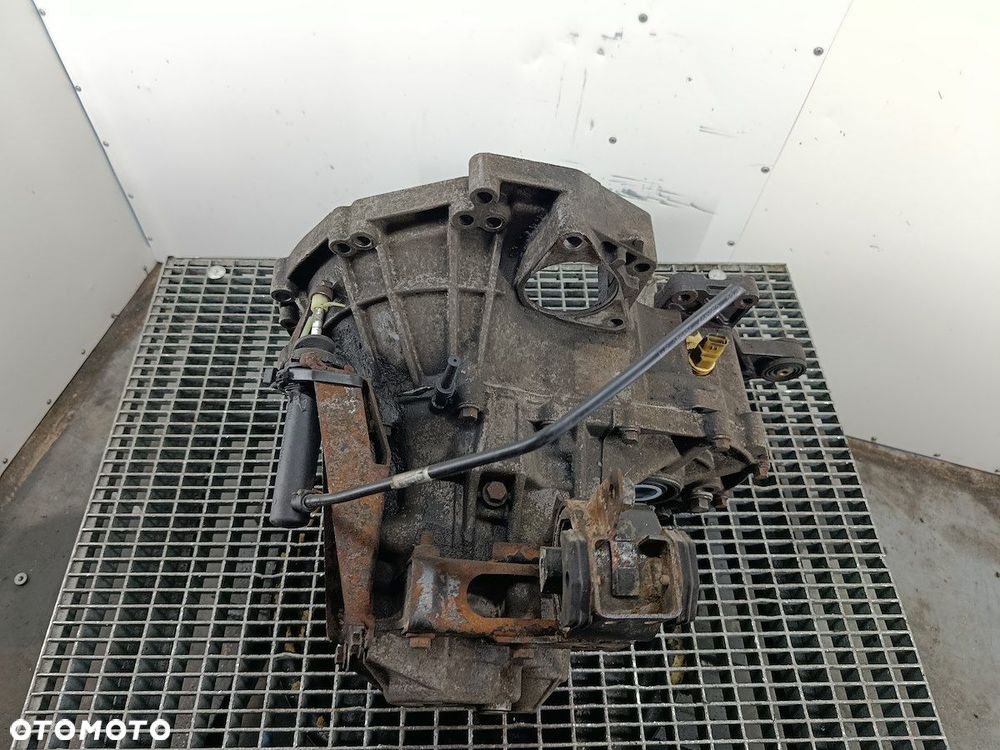 SKRZYNIA BIEGÓW MANUALNA 5 LAND ROVER FREELANDER I 1.8 16V - 4