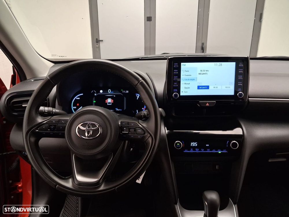 Toyota Yaris Cross 1.5 HDF Comfort Plus - 21