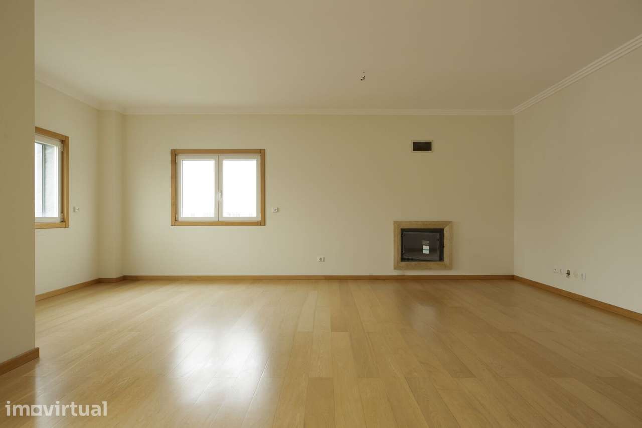 Apartamento T3 com jardim, Paço de Arcos, Oeiras - Grande imagem: 2/39