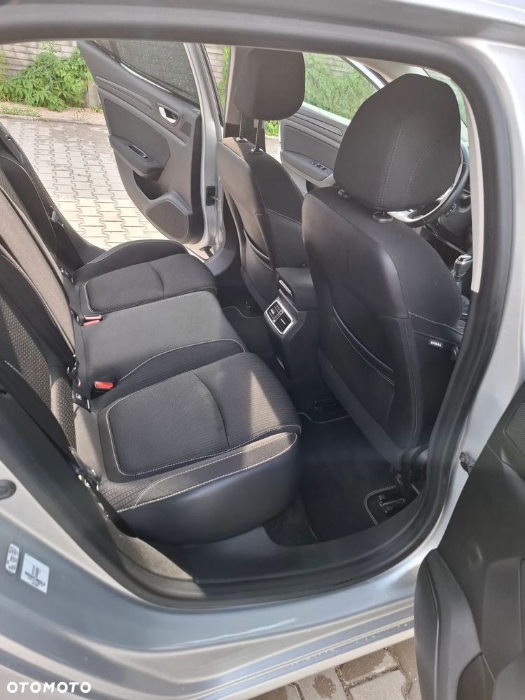 Renault Megane ENERGY TCe 130 Start & Stop LIMITED - 12