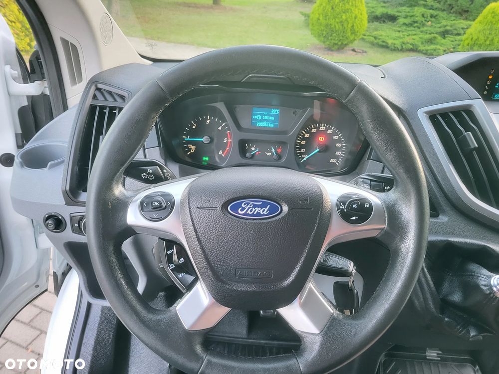 Ford Transit - 16