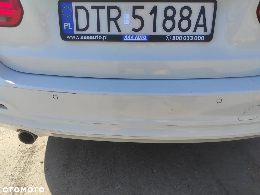 BMW Seria 3 318d - 5
