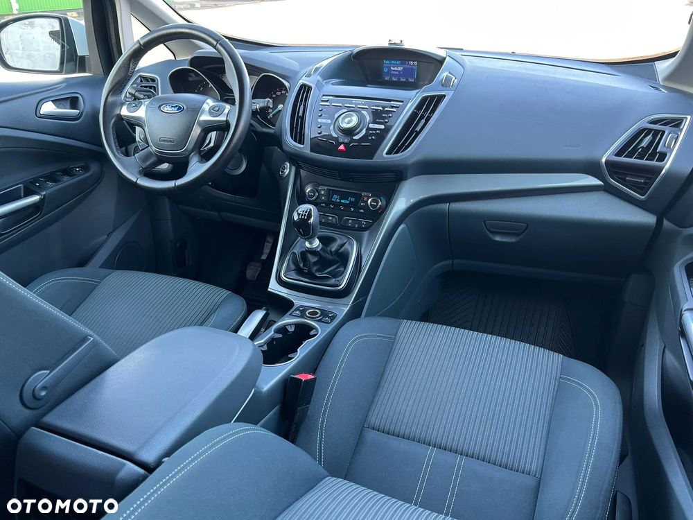 Ford C-MAX 2.0 TDCi Titanium - 4