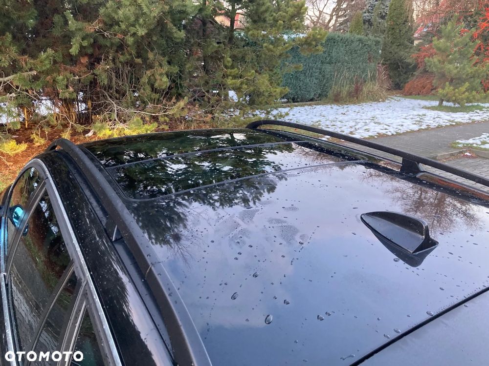 BMW Seria 3 325i - 8