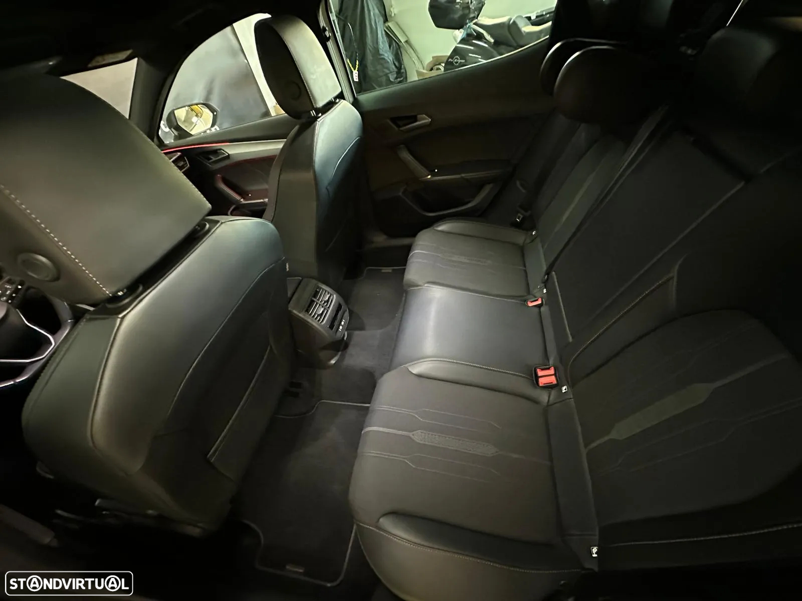 Cupra Formentor 1.4 e-Hybrid Plus DSG - 25