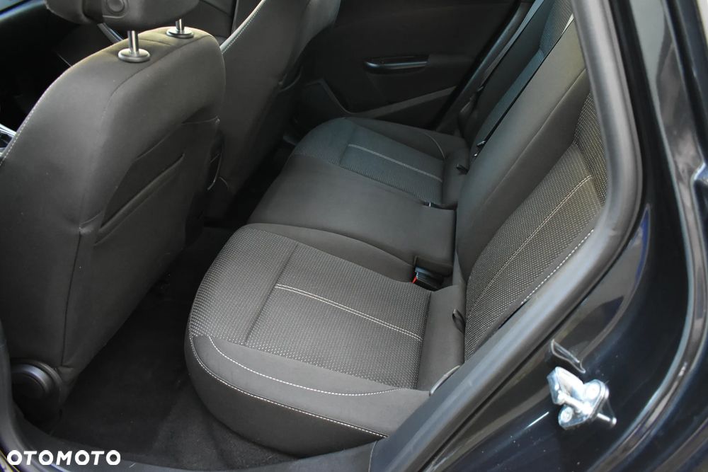 Opel Astra 1.4 Turbo Exklusiv - 7