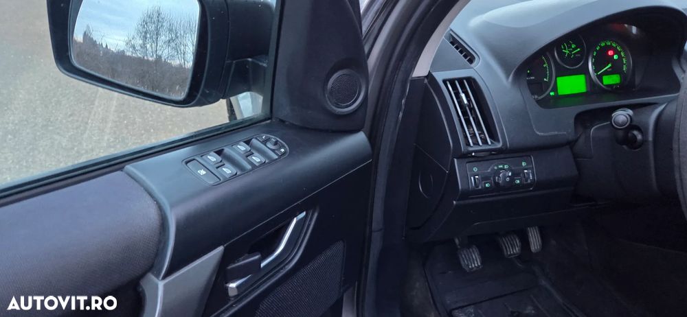 Land Rover Freelander 2.2 TD4 SE - 10