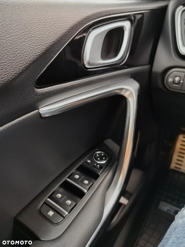 Kia Ceed 1.6 CRDi SCR L Business Line DCT - 12
