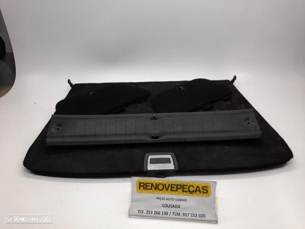 Quartela / Forra Mala Mercedes-Benz B-Class (W245) - 1