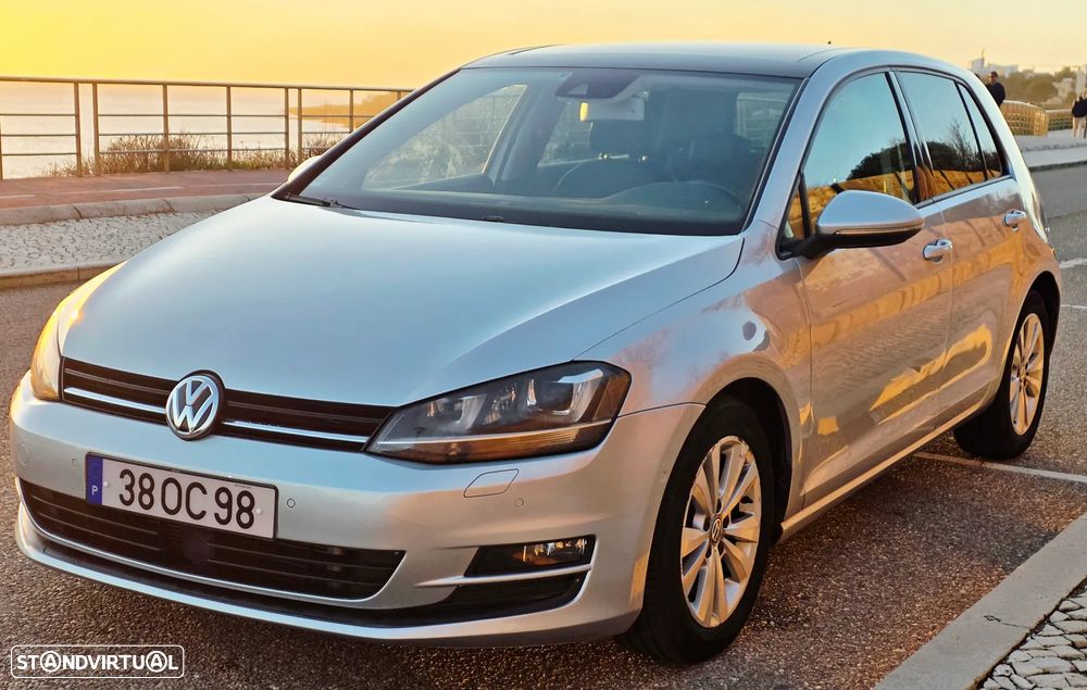 VW Golf 2.0 TDi DPF DSG Highline - 1