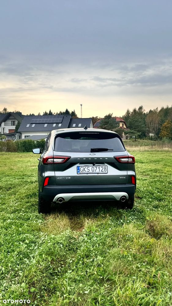 Ford Kuga - 17