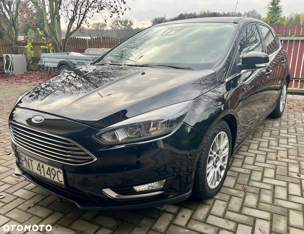 Ford Focus 1.5 TDCi ECOnetic 88g Start-Stopp-System Titanium - 4