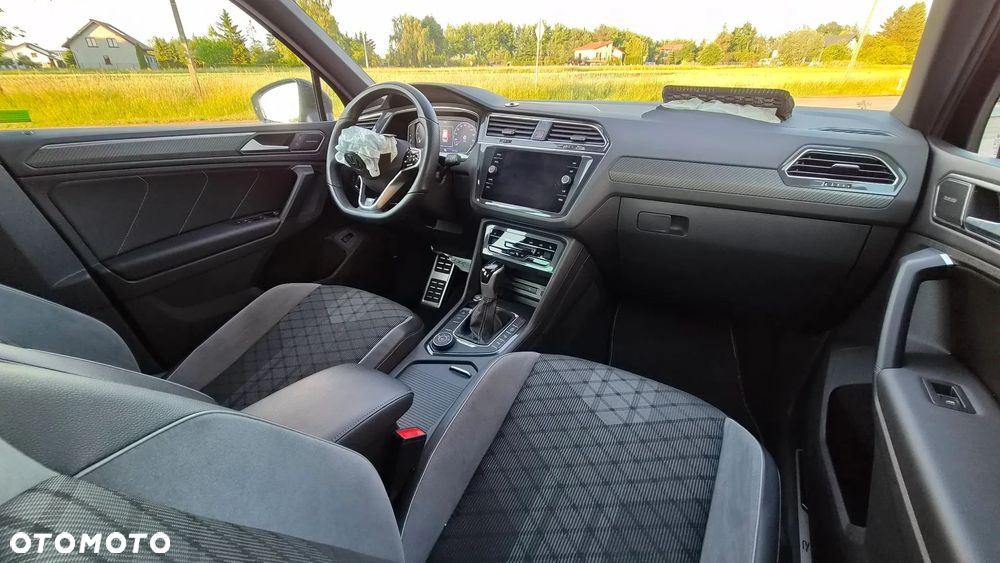 Volkswagen Tiguan 2.0 TDI SCR 4Mot R-Line DSG - 10