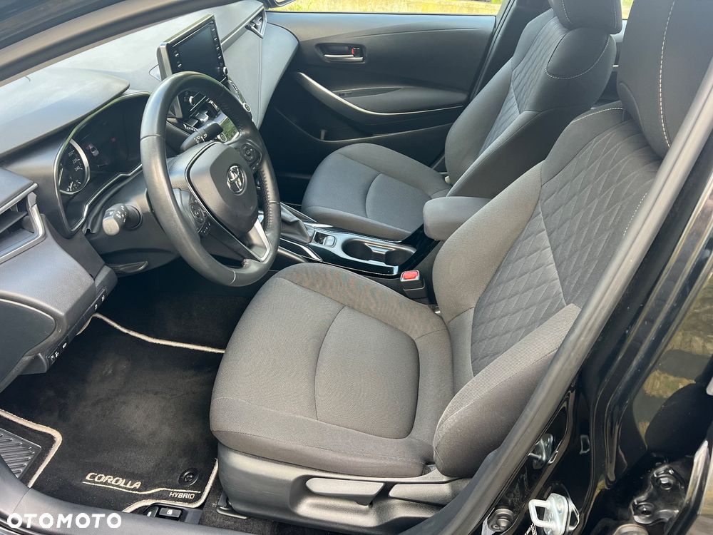 Toyota Corolla 1.8 Hybrid Active - 22