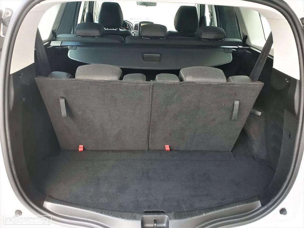 Renault Grand Scénic ENERGY dCi 110 Start & Stop Dynamique - 48