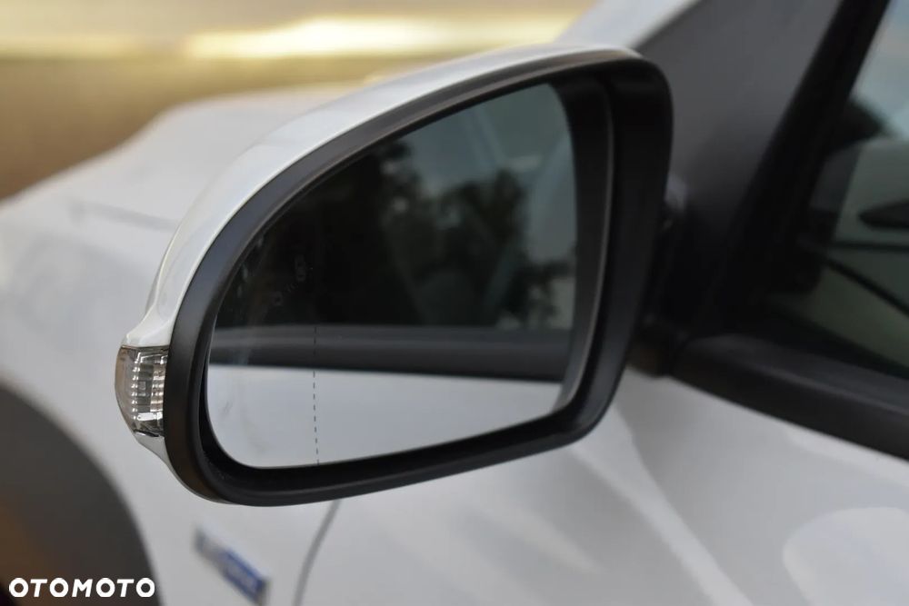 Hyundai Kona 64kWh Premium - 11