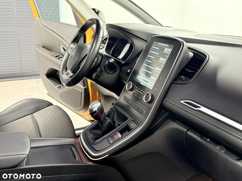 Renault Scenic ENERGY dCi 130 INTENS - 19