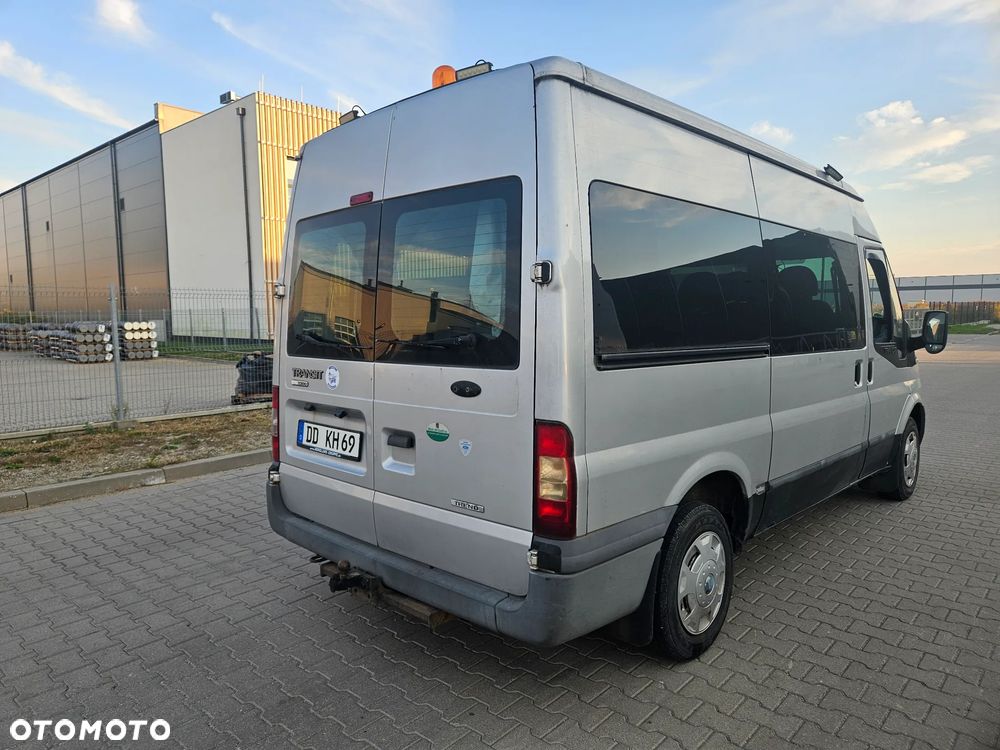 Ford Transit - 11