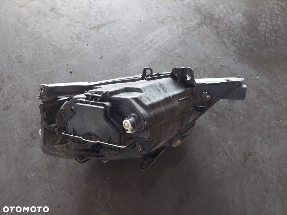 BŁOTNIK LEWY PRZÓD + PRAWY PRZÓD + LAMPA PRAWY PRZÓD CITROEN C3 I KDDC - 3