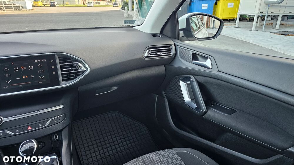 Peugeot 308 1.5 BlueHDi Active S&S - 15